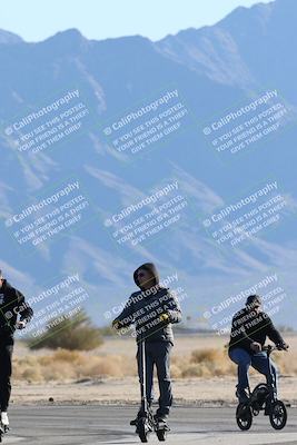 media/Dec-04-2025-Racers Edge (Thu) [[5ebc9f124d]]/1-Track Walk/